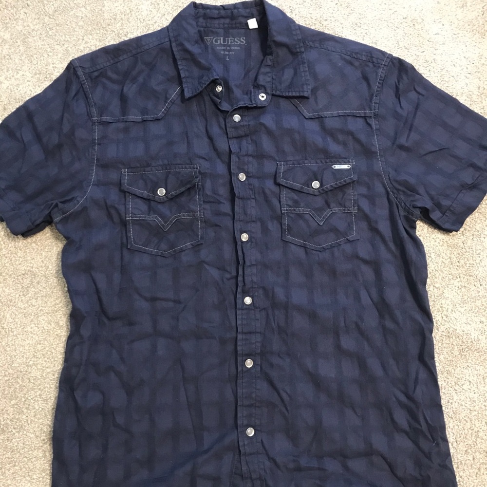 Guess men’s shirt
